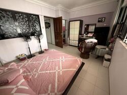 Blk 221 Bukit Batok East Avenue 3 (Bukit Batok), HDB Executive #470419241